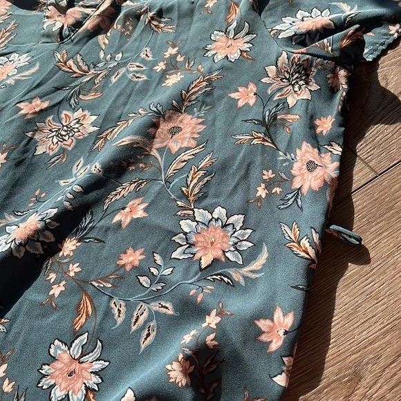 Full Moon Maternity Women's Blouse - Picture 3 of 5